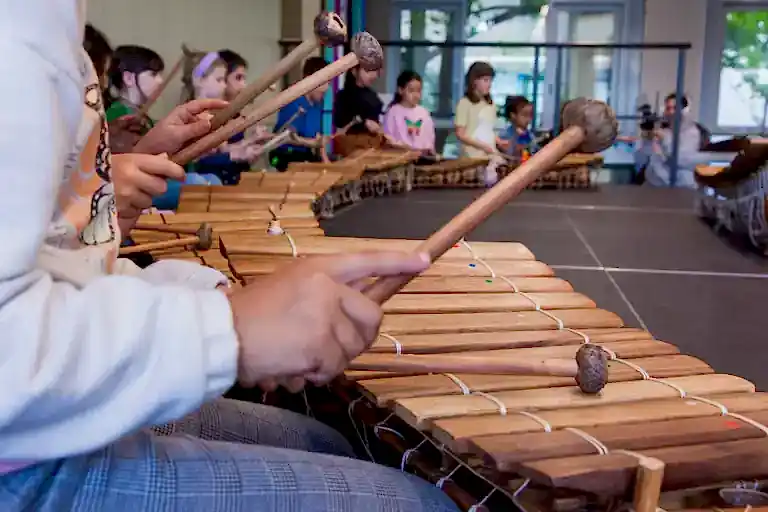 Global Melodies – A Musical Exploration